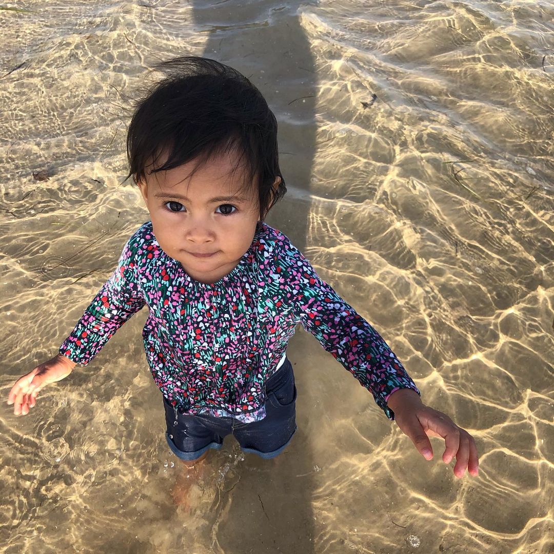 Karin Mesas granddaughter in water